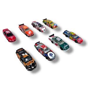 Y2K NASCAR Diecast Race Cars 1:64 Scale Models Collectible Lot of 8